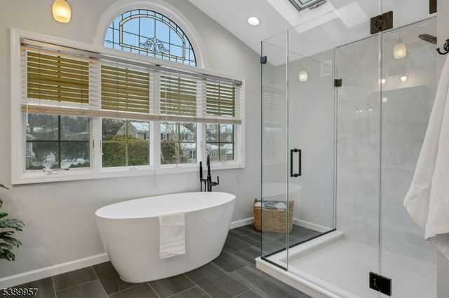 66 Smull Ave, Caldwell Boro Twp., NJ 07006