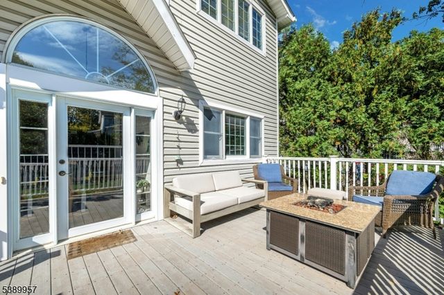 66 Smull Ave, Caldwell Boro Twp., NJ 07006