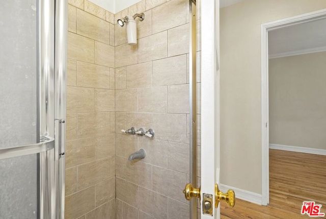 966 N Serrano Avenue, Los Angeles, CA 90029