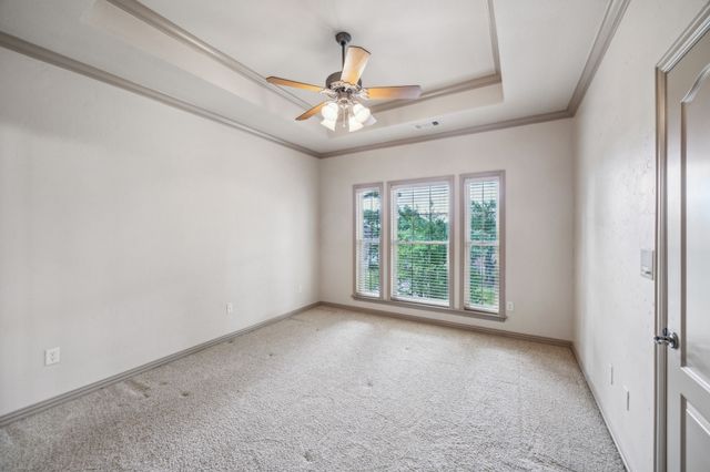 585 N Peytonville Avenue, Southlake, TX 76092