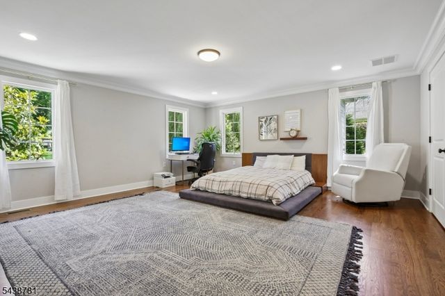60 Nottingham Dr, Watchung Boro, NJ 07069
