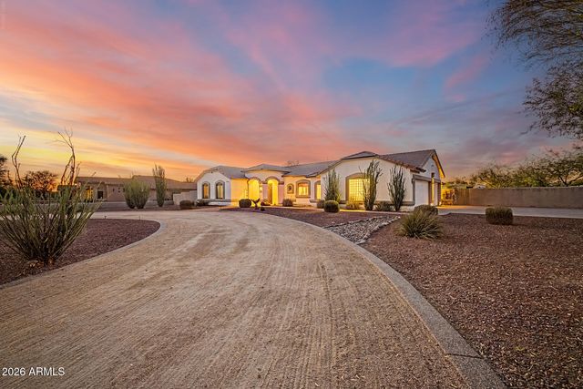 308 W Joy Ranch Road, Phoenix, AZ 85086