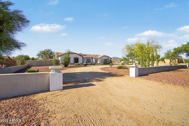 308 W Joy Ranch Road, Phoenix, AZ 85086