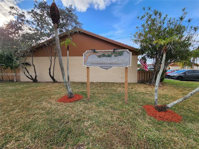 13412 SW 17th Terr Cir S, Miami, FL 33175