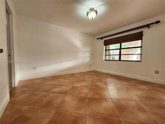 13412 SW 17th Terr Cir S, Miami, FL 33175