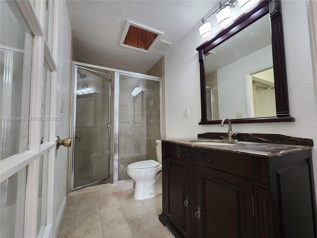 13412 SW 17th Terr Cir S, Miami, FL 33175