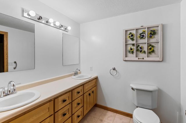 42790 Elmcrest Avenue, Harris, MN 55032
