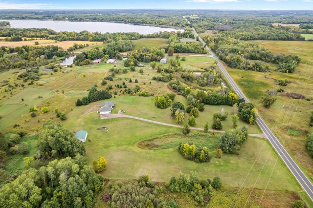 42790 Elmcrest Avenue, Harris, MN 55032