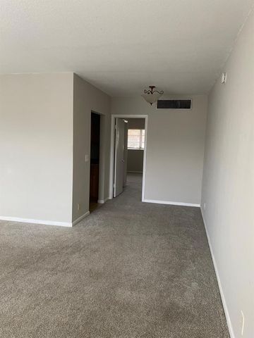 2303 S Federal Highway 19, Boynton Beach, FL 33435