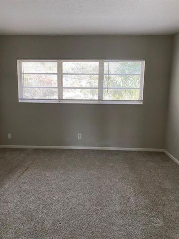 2303 S Federal Highway 19, Boynton Beach, FL 33435