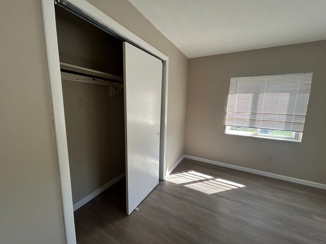 71 Pond 21A, Quincy, MA 02169