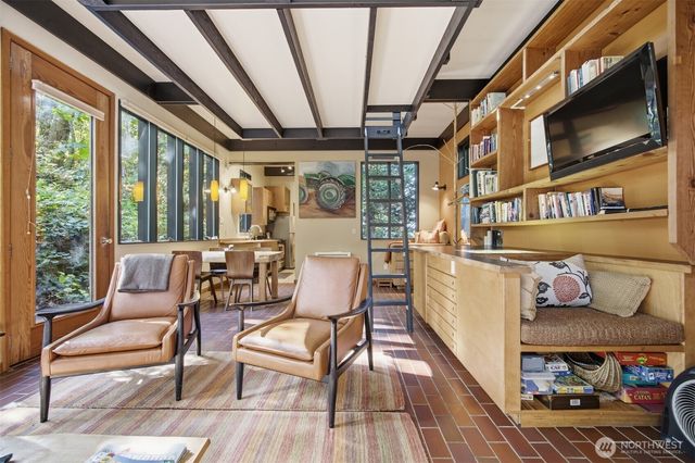 263 Chuckanut Point Road, Bellingham, WA 98229