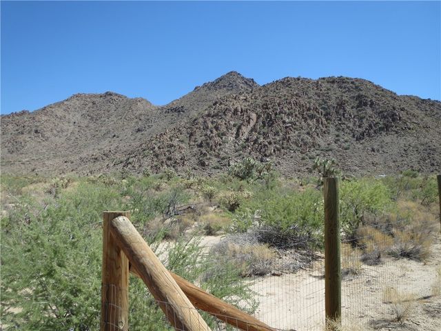11964 Nolan Road, Yucca, AZ 86438