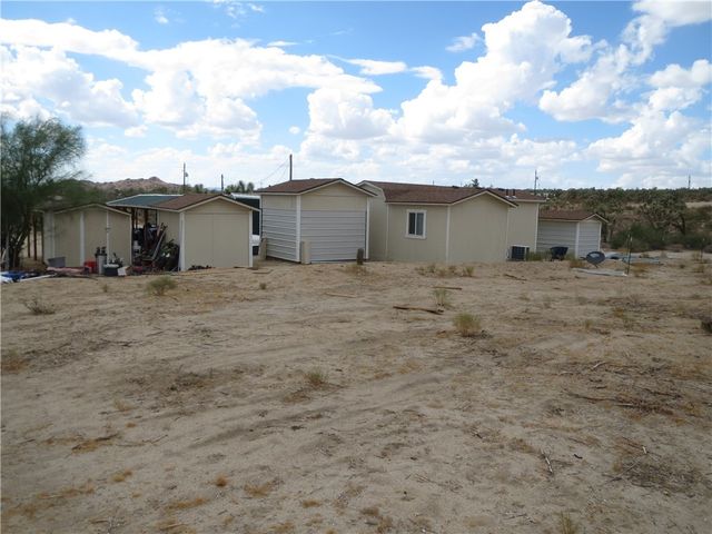 11964 Nolan Road, Yucca, AZ 86438
