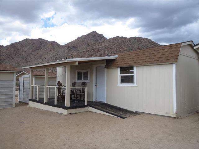 11964 Nolan Road, Yucca, AZ 86438