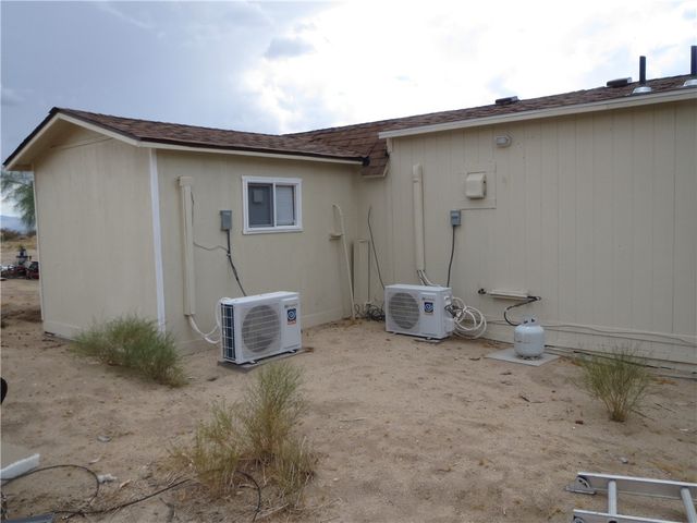 11964 Nolan Road, Yucca, AZ 86438