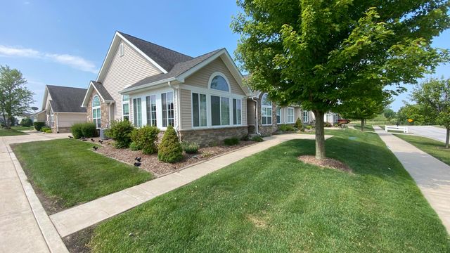 5225 E 109th Place, Crown Point, IN 46307
