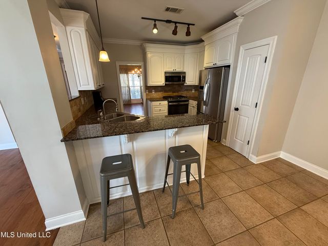 142 Covey Run, Madison, MS 39110