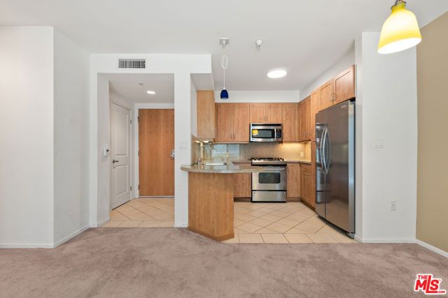 267 S San Pedro Street 211, Los Angeles, CA 90012