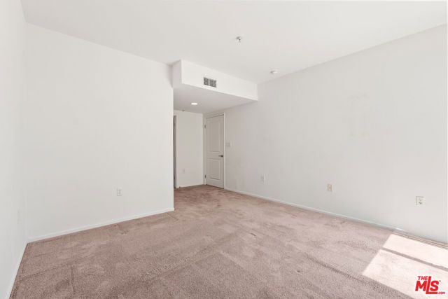 267 S San Pedro Street 211, Los Angeles, CA 90012