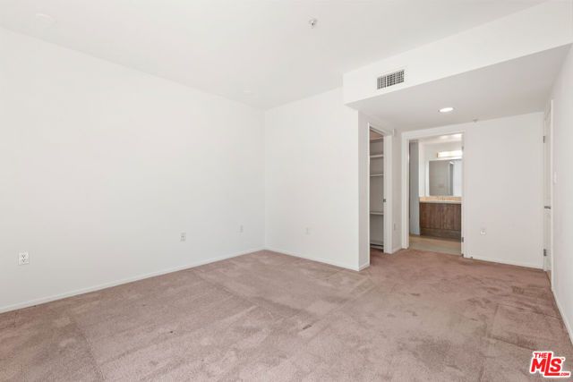 267 S San Pedro Street 211, Los Angeles, CA 90012
