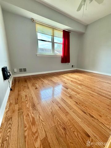 4 Texas Court D, Old Bridge, NJ 07747
