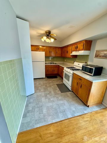 4 Texas Court D, Old Bridge, NJ 07747