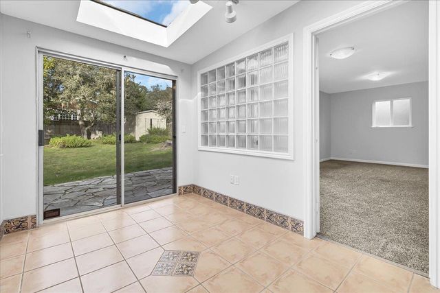 860 Sunset Drive, Pacific Grove, CA 93950