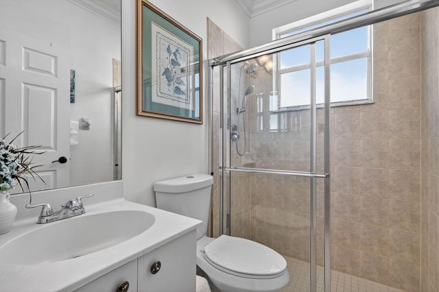 2130 NW 100th Avenue, Pembroke Pines, FL 33024