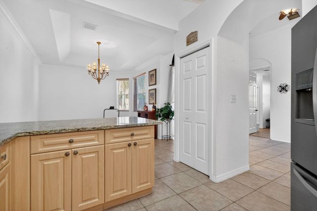 2130 NW 100th Avenue, Pembroke Pines, FL 33024