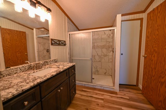 26551 Easy Street, Pittsburg, MO 65724