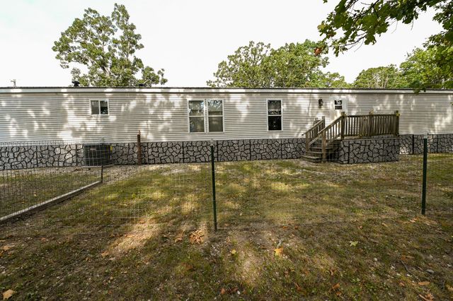 26551 Easy Street, Pittsburg, MO 65724