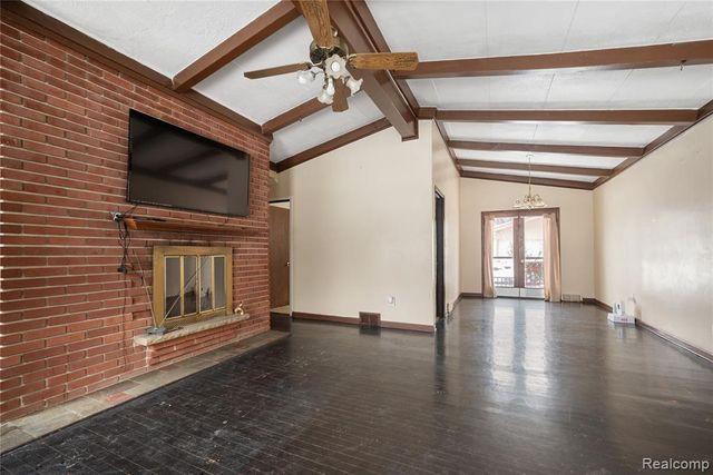 29266 Southgate Drive, Southfield, MI 48076