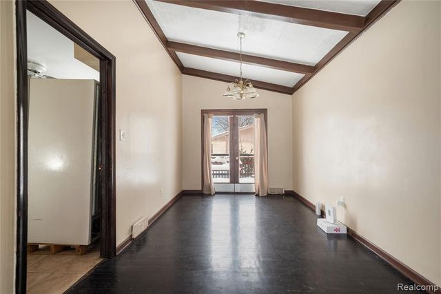 29266 Southgate Drive, Southfield, MI 48076