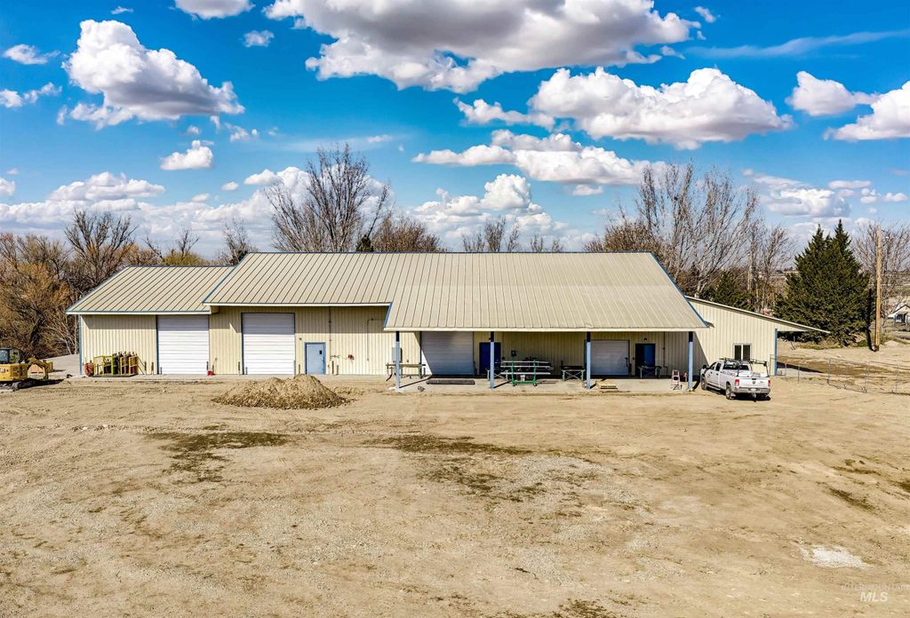 2800 E Chicago St, Caldwell, ID 83605 photo 3