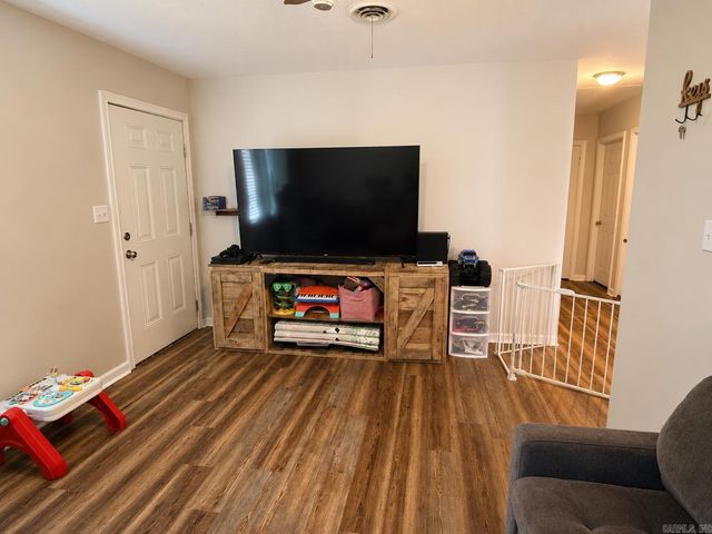 315 Howard Street, Paragould, AR 72450