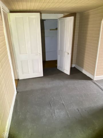 2103 6th Street, Columbus, IN 47201