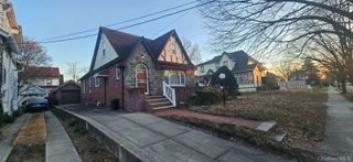 13839 227th Street, Laurelton, NY 11413
