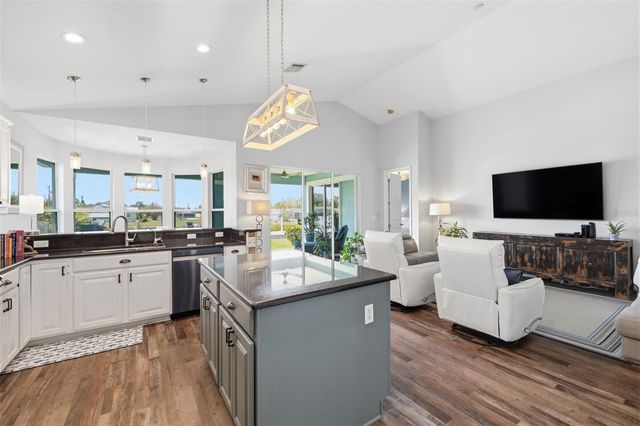 570 BIMINI BAY BOULEVARD, Apollo Beach, FL 33572