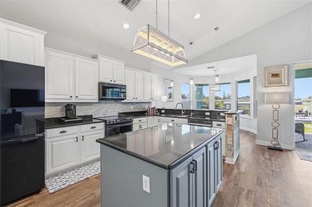 570 BIMINI BAY BOULEVARD, Apollo Beach, FL 33572