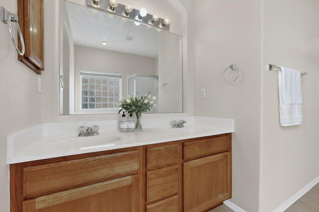 4225 High Mesa Road SE, Rio Rancho, NM 87124