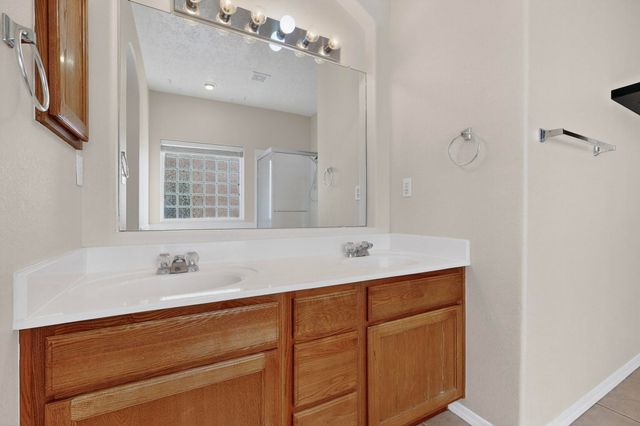 4225 High Mesa Road SE, Rio Rancho, NM 87124