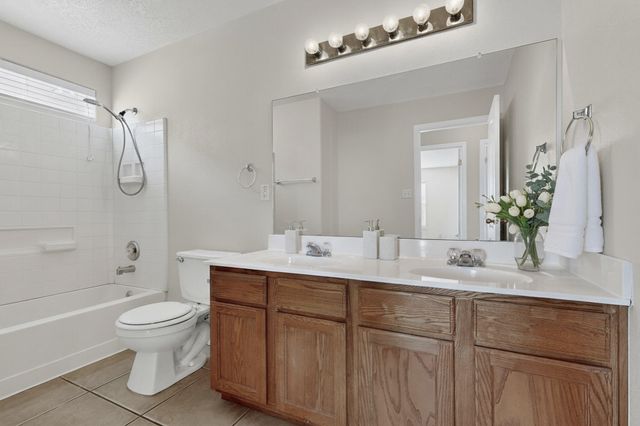 4225 High Mesa Road SE, Rio Rancho, NM 87124