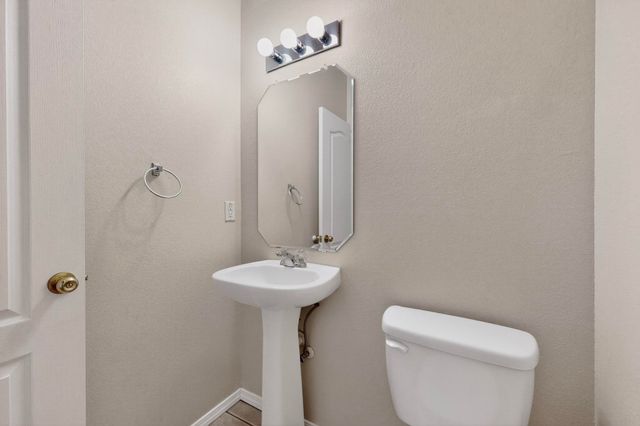 4225 High Mesa Road SE, Rio Rancho, NM 87124