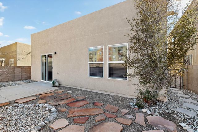 4225 High Mesa Road SE, Rio Rancho, NM 87124