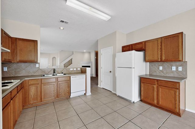 4225 High Mesa Road SE, Rio Rancho, NM 87124