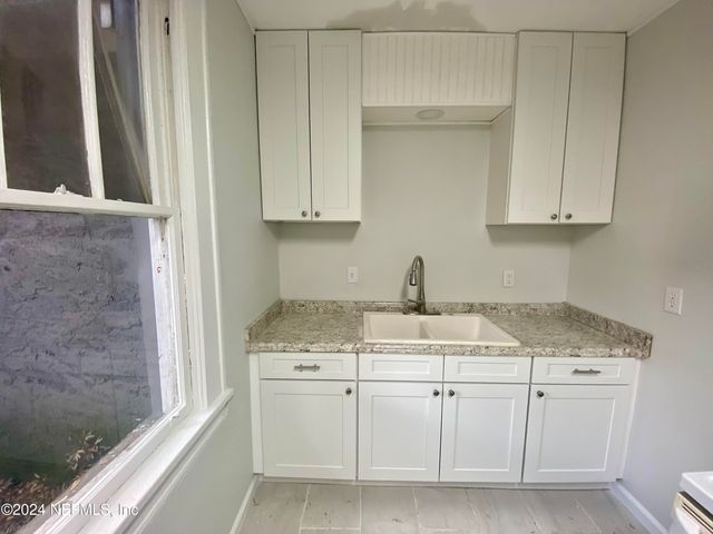 1653 EUCLID Street 1, Jacksonville, FL 32210