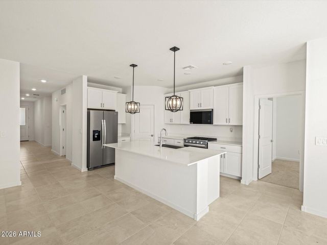 4440 W HUNTER Trail, San Tan Valley, AZ 85144