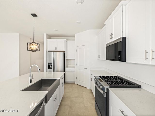 4440 W HUNTER Trail, San Tan Valley, AZ 85144