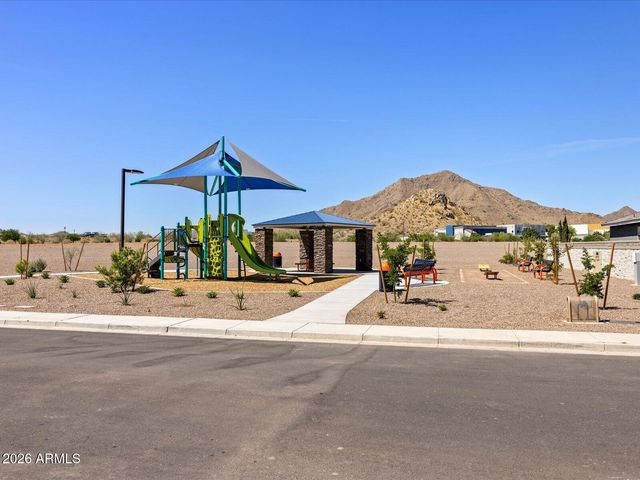 4440 W HUNTER Trail, San Tan Valley, AZ 85144